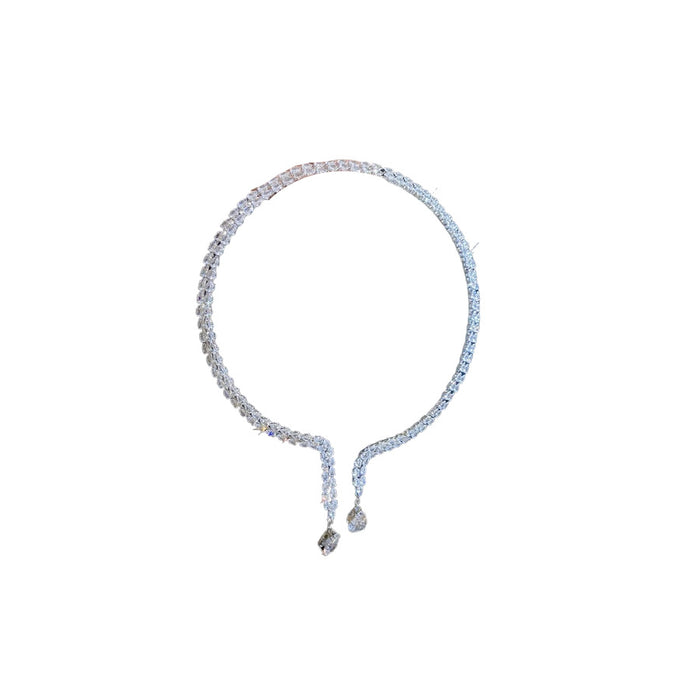 Silver Crystal Teardrop Collar Necklace Decorative Jewelry Design