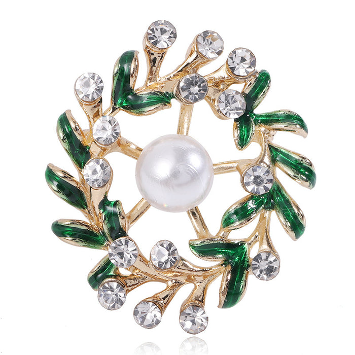 Pearl Center Leaf Wreath Brooch Pin with Clear Crystals