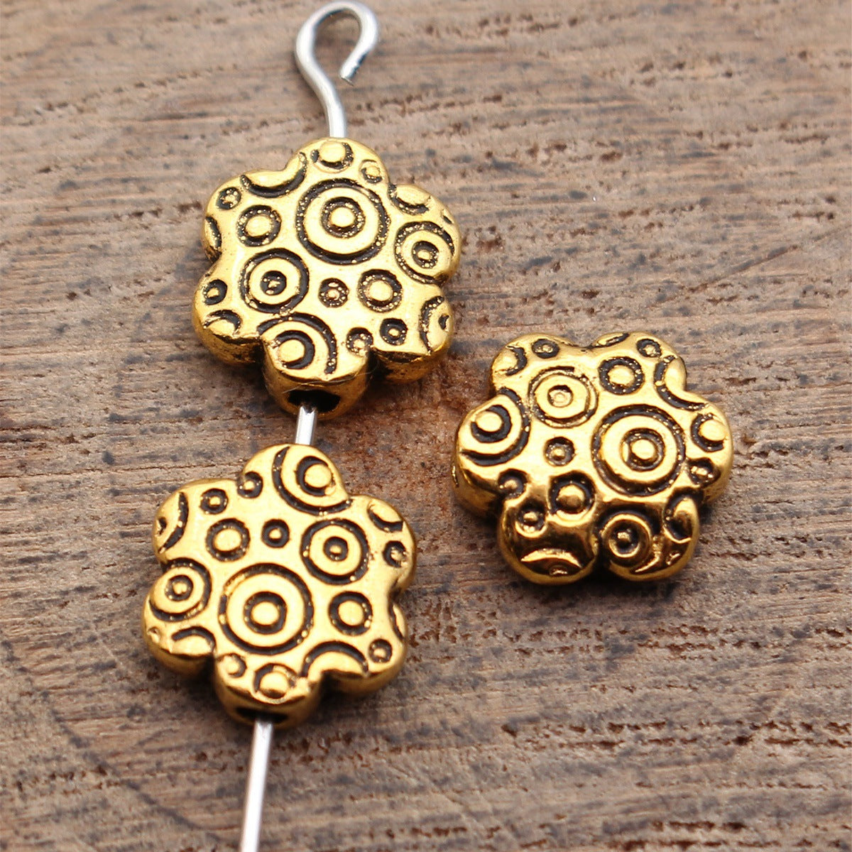9.5x9x3.1mm 0.82g Multicolor Zinc Alloy Circle Texture Flower Flat Spacer Beads for Jewelry Making
