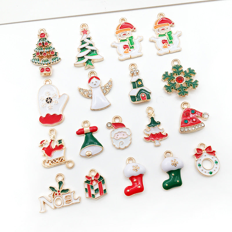 Enamel Zinc Alloy Christmas Tree Charm Pendant for DIY Holiday Jewelry Decoration