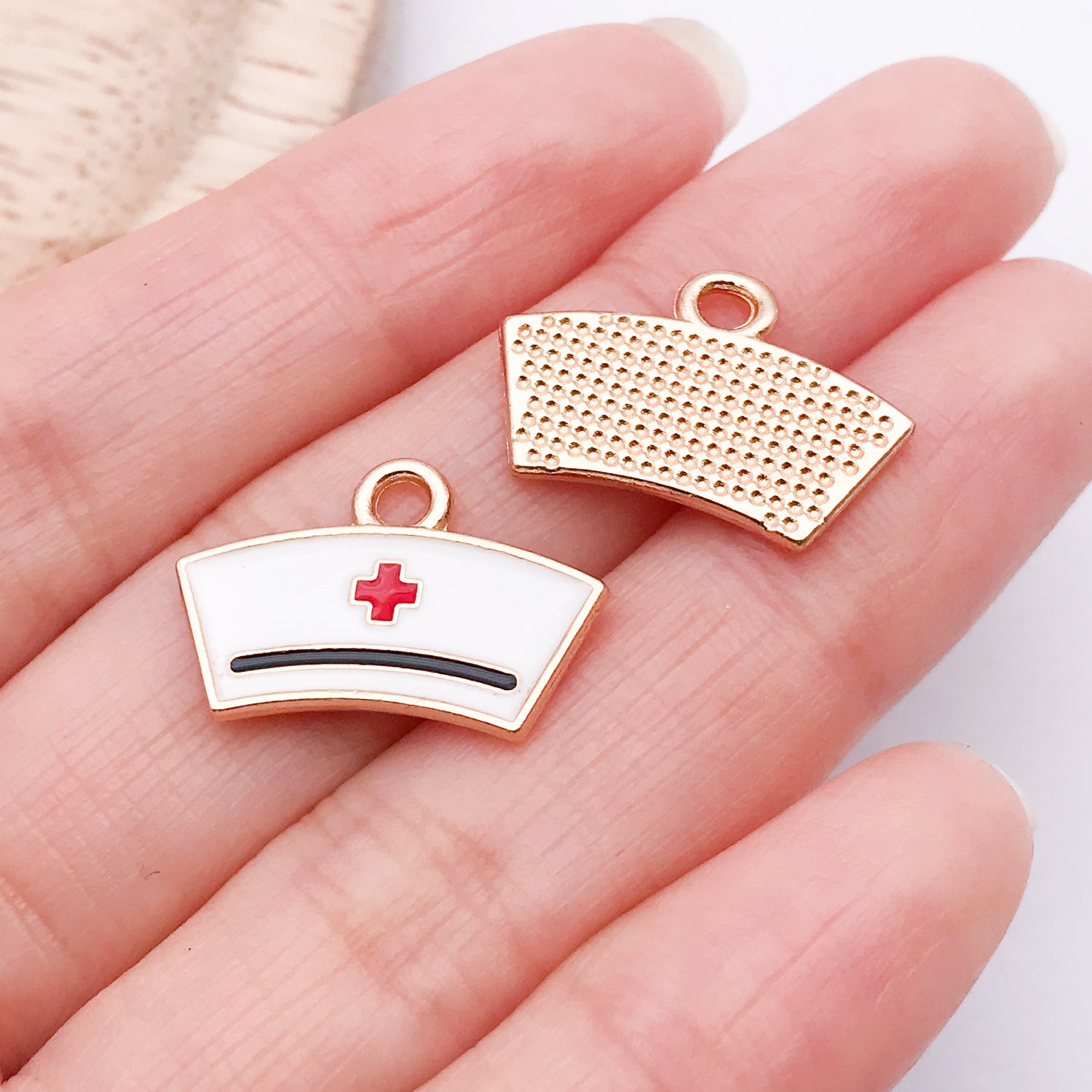 Enamel Zinc Alloy Nurse Hat ECG Medical Tool Nurse Cap Charm Pendant for DIY Bracelet Necklace