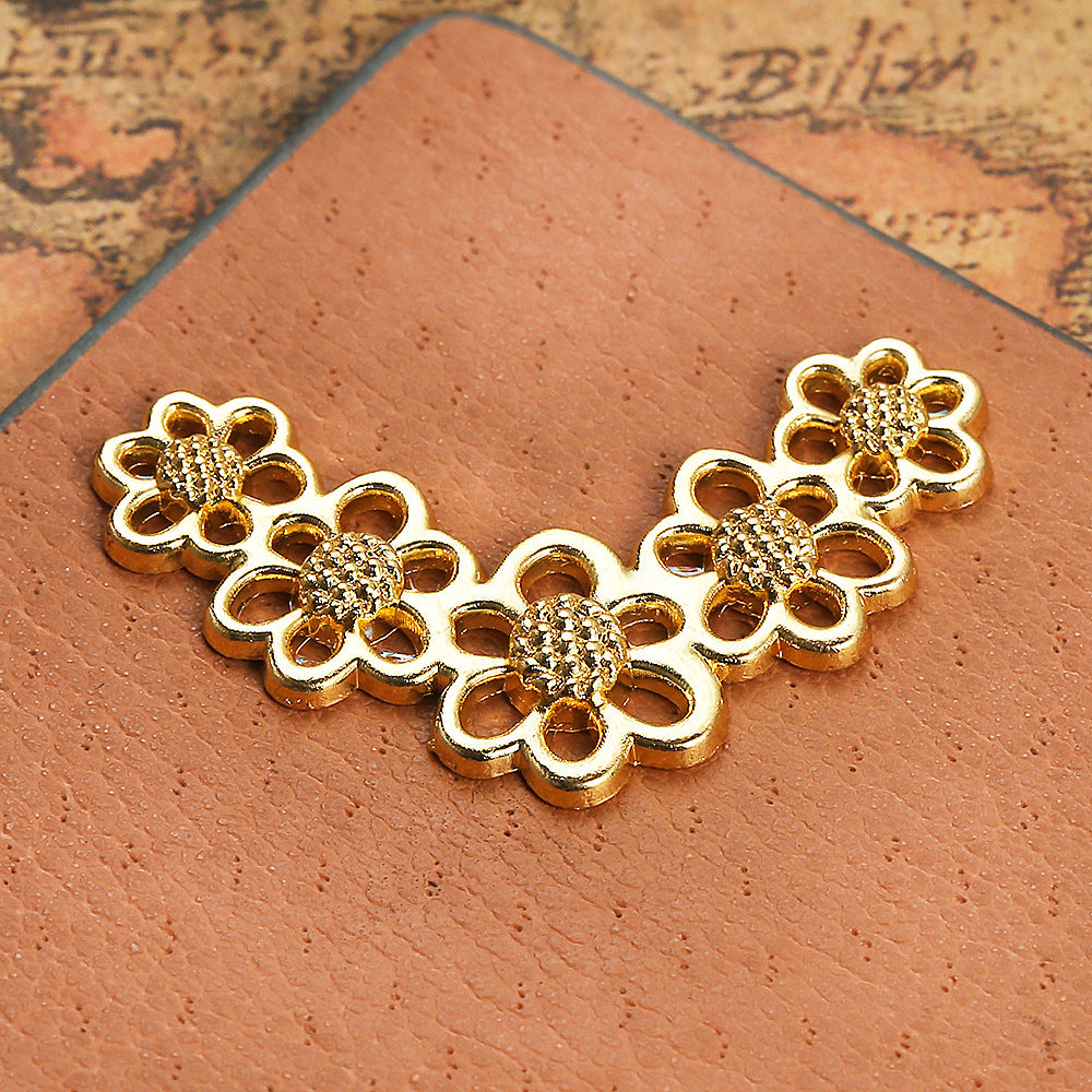 33x19mm Alloy Five-Petal Flower Charm Pendant