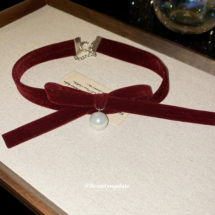Red Velvet Bow Pearl Choker Necklace Decorative Jewelry Design