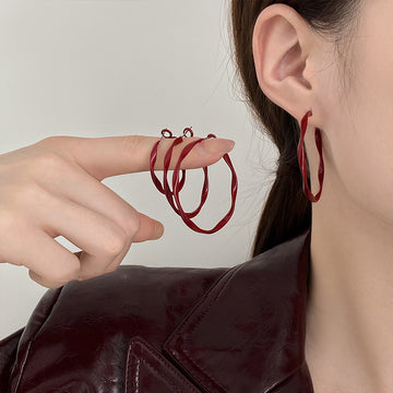 Red Textured Wavy Hoop Earrings in Three Sizes with Detailed Finish