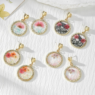 Gold Round Bezel Dried Flower Stone Chip Stud Earrings