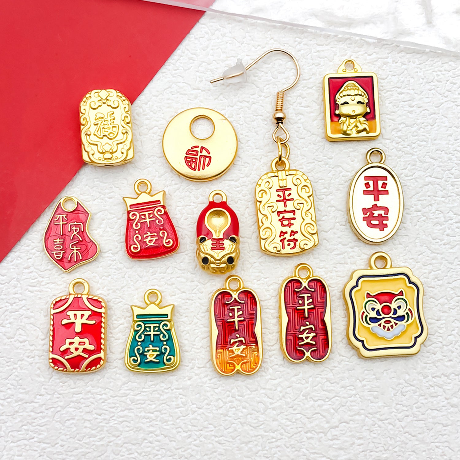 Ancient Gold Zinc Alloy Safety Lock Joy Plaque Charm Pendant for Bracelet DIY