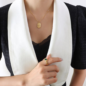 Gold Oval Female Body Relief Pendant Necklace Cable Chain