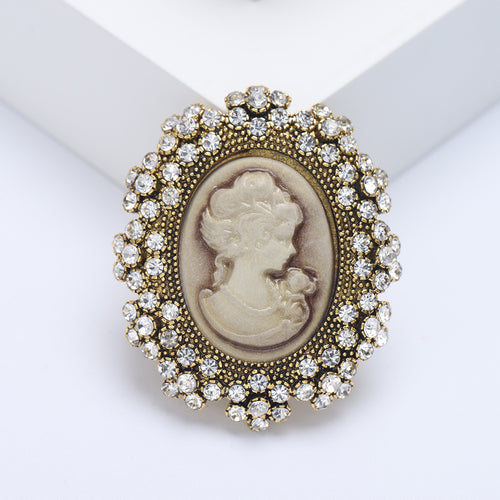 Antique gold beige cameo lady portrait brooch front close-up