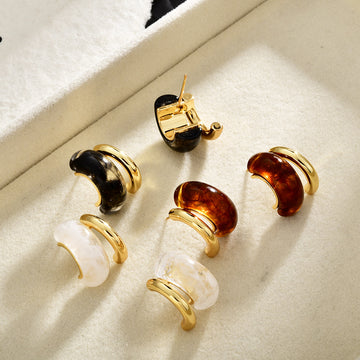 Irregular Resin Double Curve Stud Earrings In Three Colors