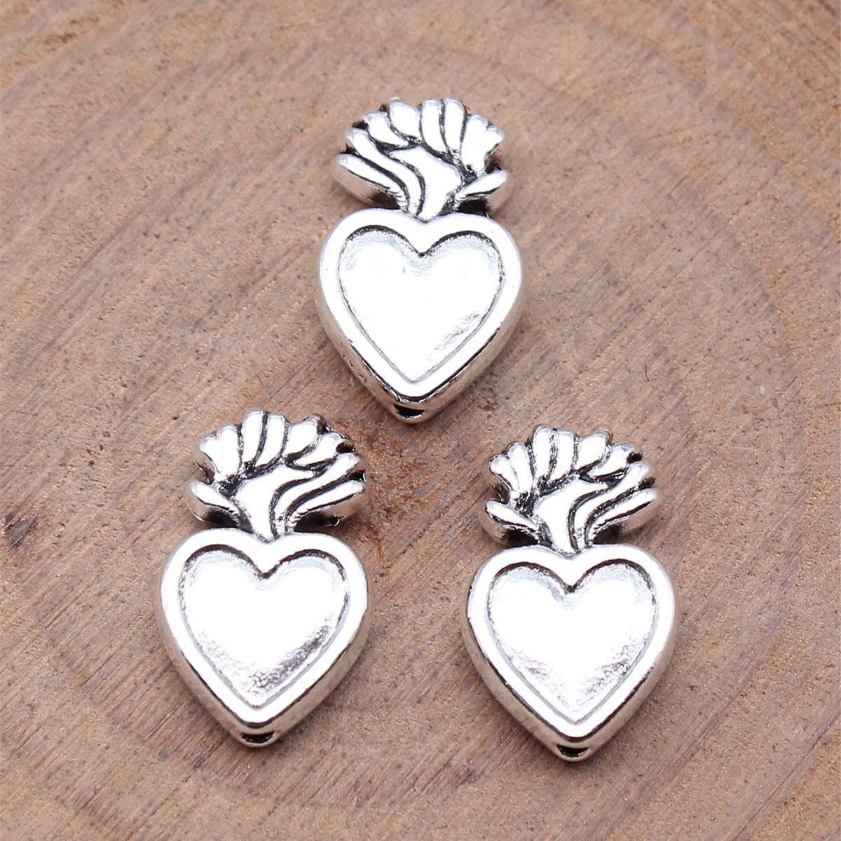 15.3x9.8x3.5mm 1.8g Antique Silver Zinc Alloy Gothic Heart Loose Metal Beads for Bracelet Necklace Making