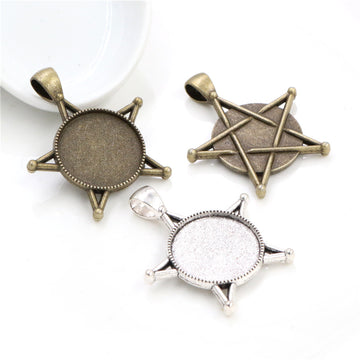 Star Shaped Cabochon Pendant Trays in Bronze and Silver