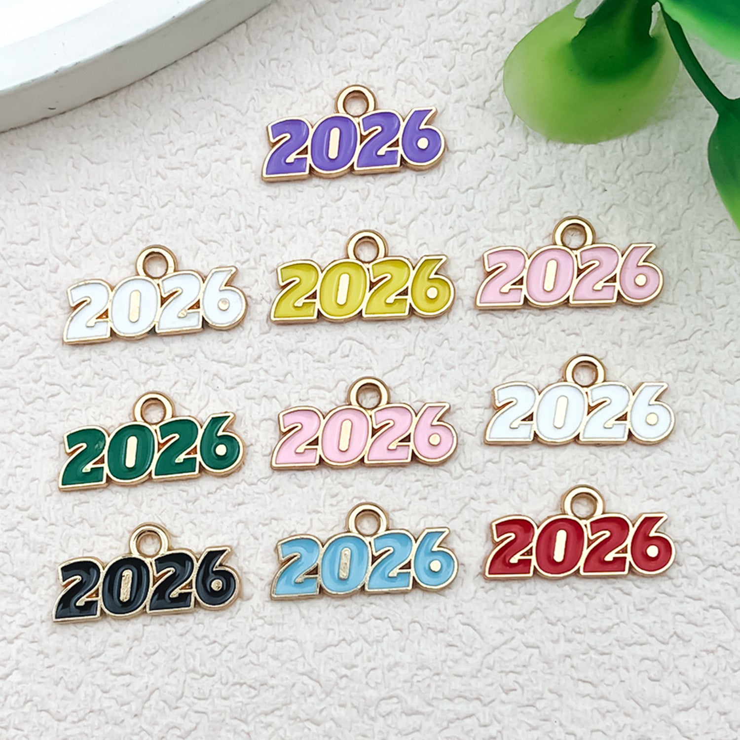 Enamel Zinc Alloy 2026 2025 Number Year Charm Pendant for DIY Bracelet Necklace Keychain