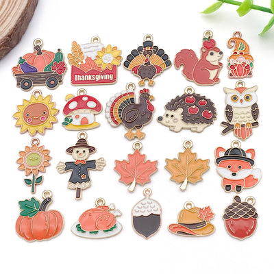 Printed detail graphic for the cake charms