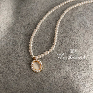 White Pearl Strand Gold Tone Oval Halo Pendant Necklace