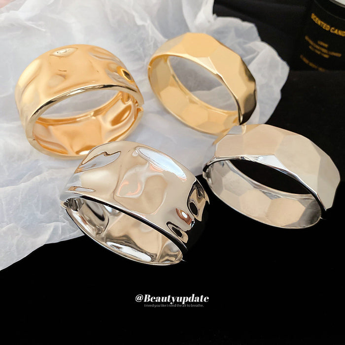Double Loop Wave Cuff In Gold Or Silver Tone With Gallery Mix