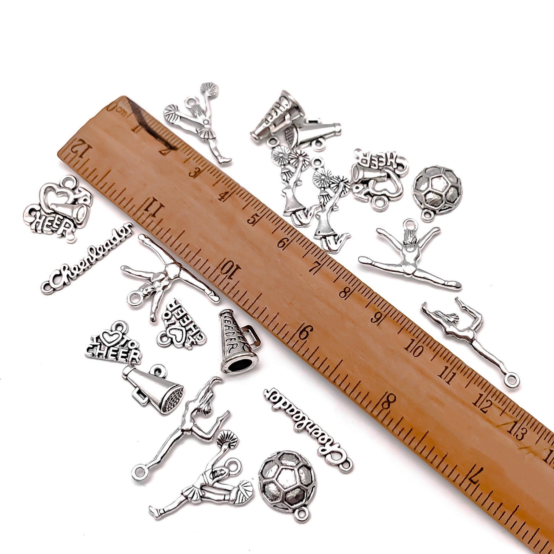 Antique Silver Zinc Alloy Cheerleader Soccer Horn charm pendant for DIY necklace