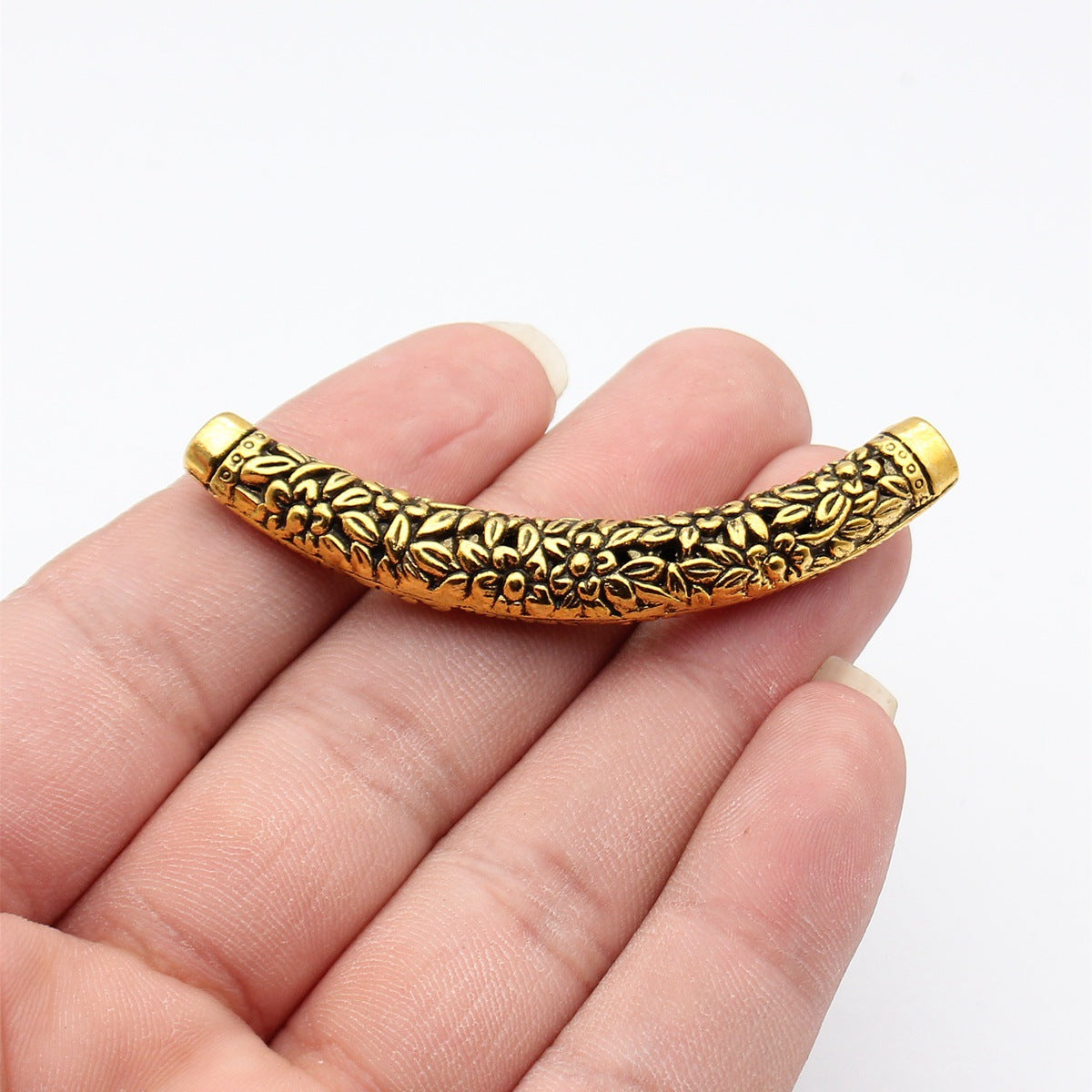 67x9.5x8.4mm 11.7g Antique Gold Zinc Alloy Flower Leaf Pattern Curved Tube Beads for DIY Necklace Making
