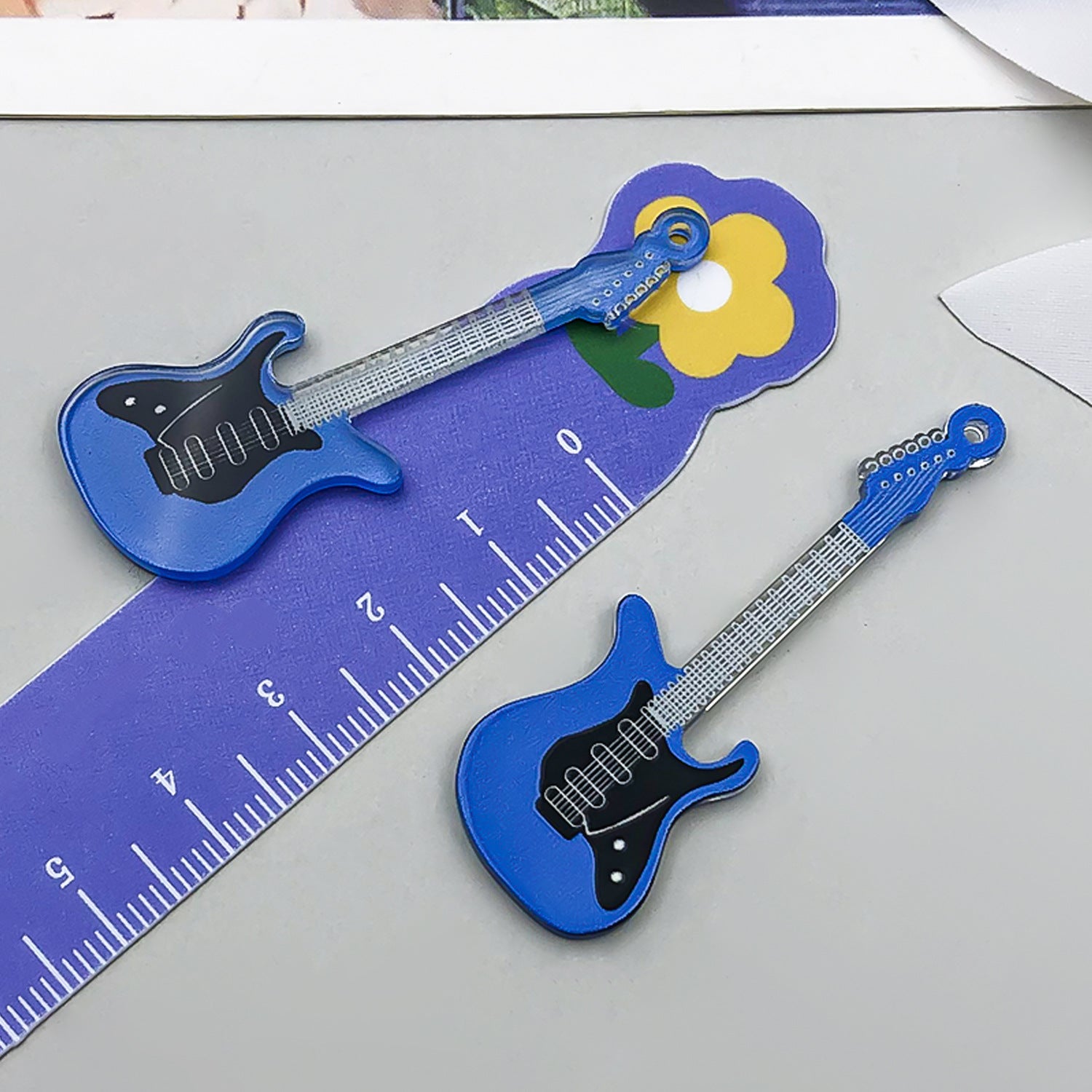 Double Sided Printed Acrylic Guitar Charm Pendant for DIY Bracelets Necklaces Keychains