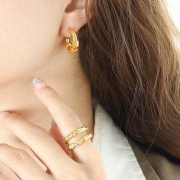 Irregular Threaded C-Shape Nut Hoop Earrings Gold Steel