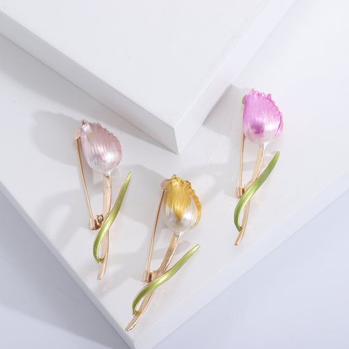 Slender tulip bud in a second product view
