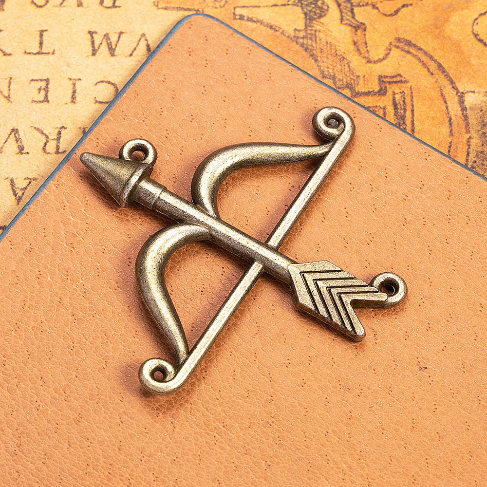 Vintage Double-Sided Alloy Bow and Arrow Pendant