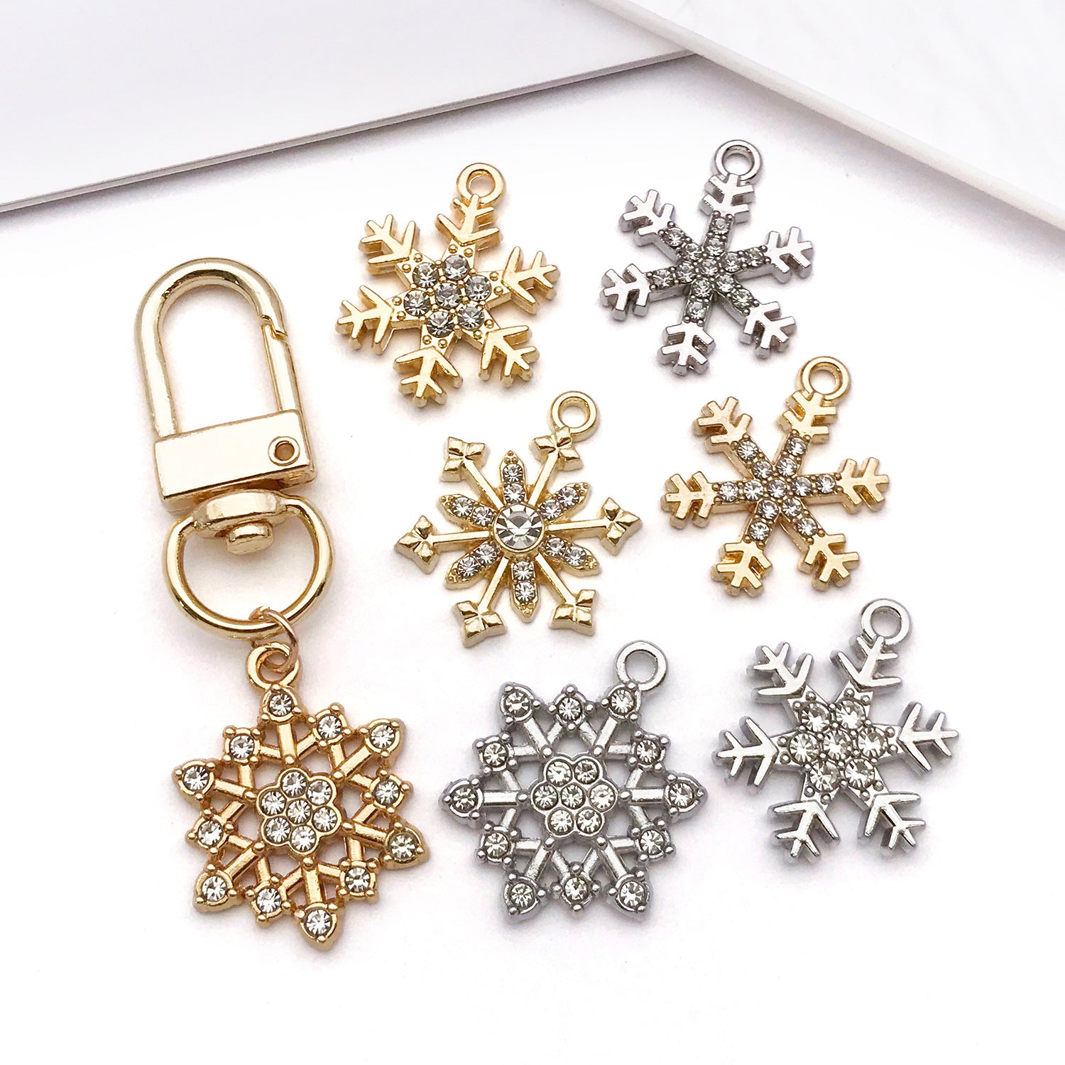 Rhinestone Zinc Alloy Hollow Snowflake Charm Pendant for DIY Bracelet Necklace Making