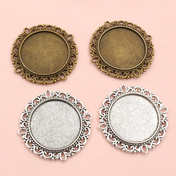 Ornate Double Sided Round Bezel Pendant Trays in Two Finishes