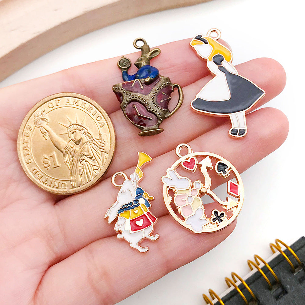 Enamel Zinc Alloy Alice Theme Round Disc Charm Pendant for DIY Bracelet Necklace Jewelry