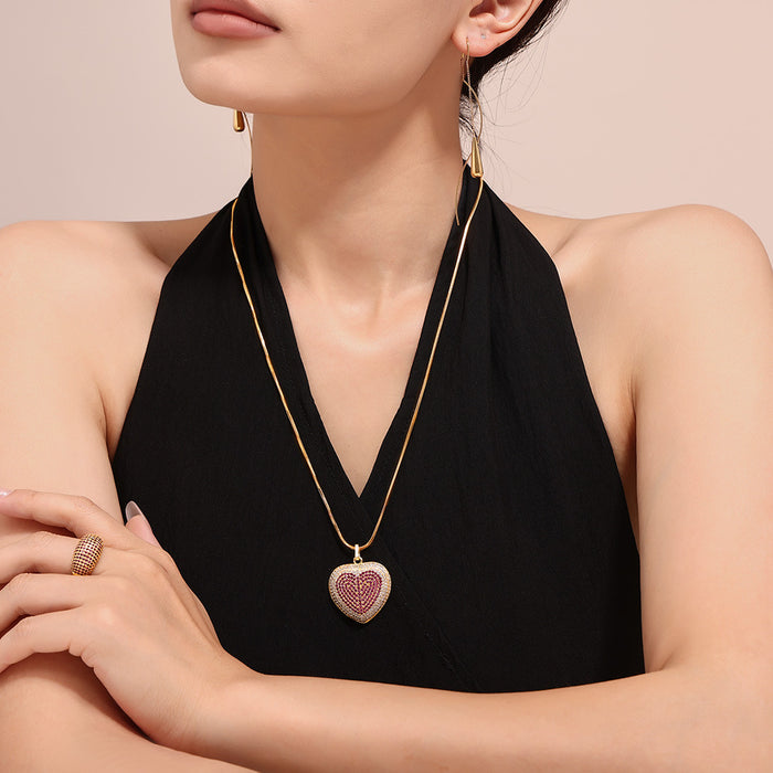 Gold Heart Zircon Pendant Necklace Open Pavé Rings