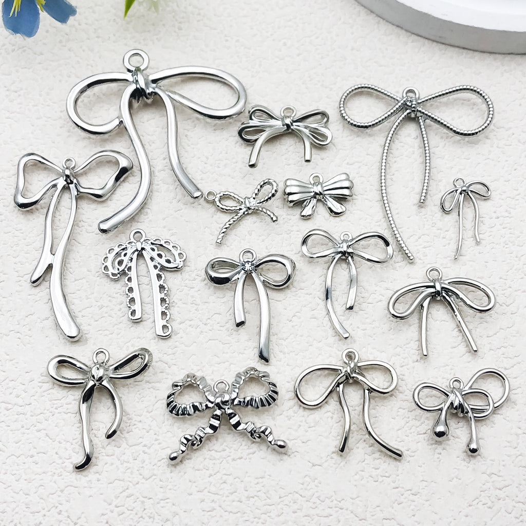 Plated Zinc Alloy Hollow Bowknot Butterfly Charm Pendant for DIY Necklace Bracelet Earrings