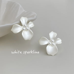 White Baked-Enamel Flower Studs with High-Luster Pearl Centers