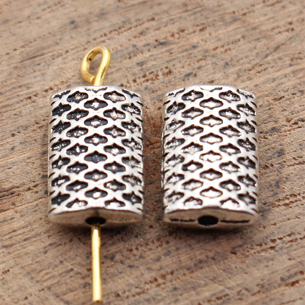 12x8.2x4.7mm 1.8g Antique Silver Tone Zinc Alloy Diamond Grid Texture Loose Metal Beads for DIY Jewelry