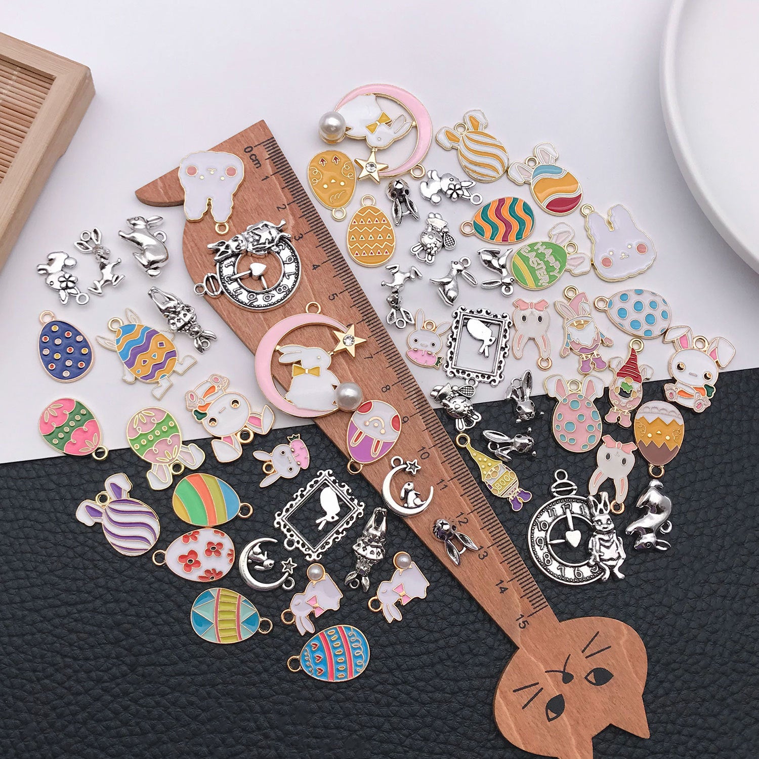 Enamel Zinc Alloy Easter Rabbit Egg Charm Pendant for DIY Earrings and Necklace Making