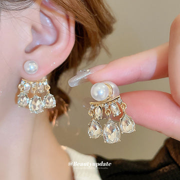 Gold Tone Pearl And Clear Crystal Cluster Stud Earrings