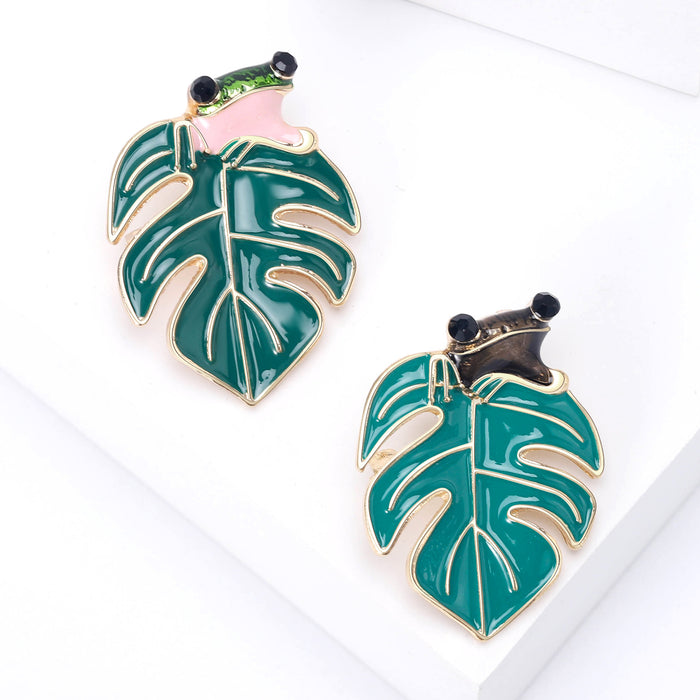 Green Leaf Frog Brooch in Black or Pink with Gold Tone Trim
