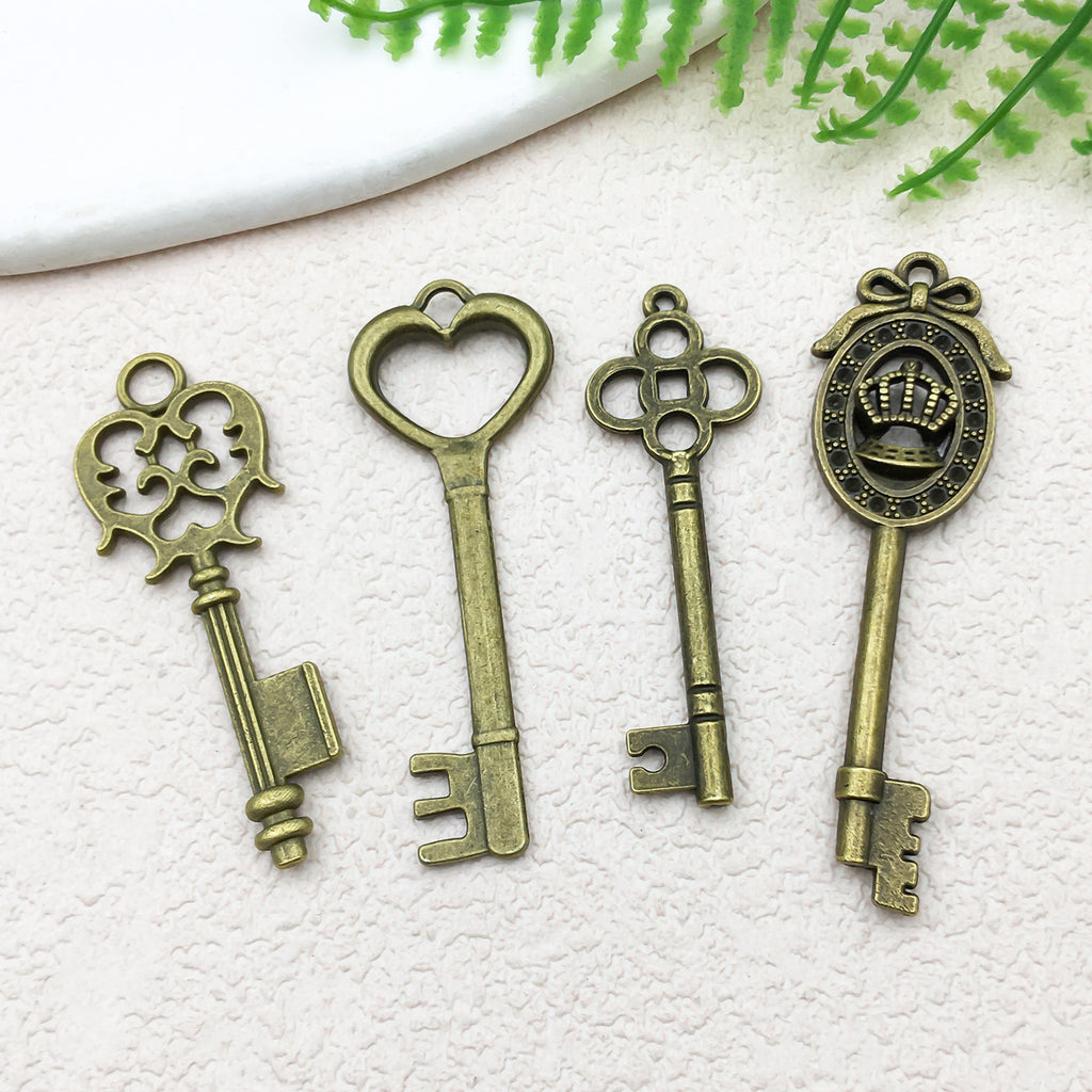 Vintage Zinc Alloy Key Charm Pendant for DIY Bracelet Necklace Earring Jewelry