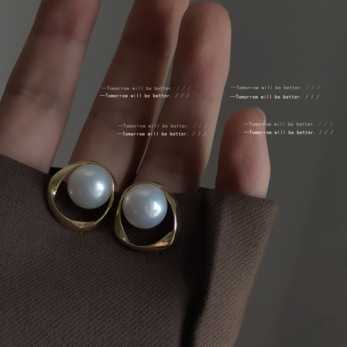 Gold Irregular Open Frame Pearl Stud Earrings Large