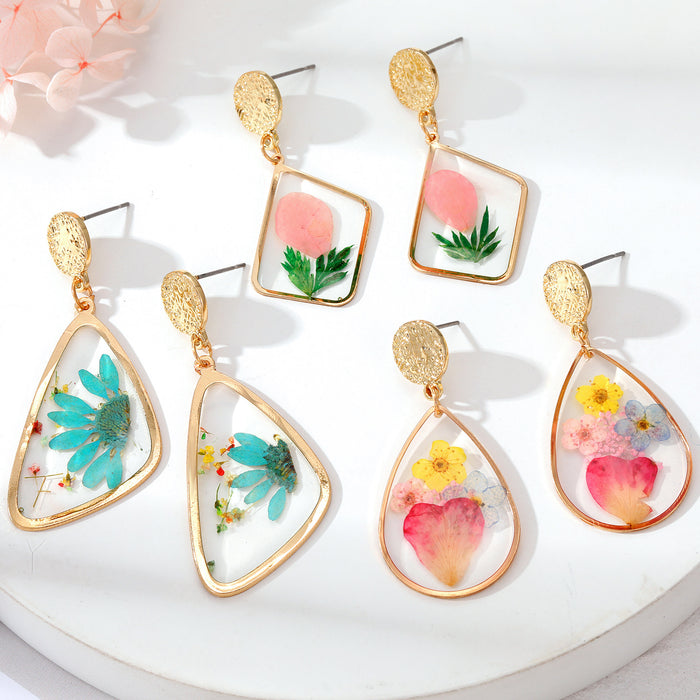 Gold Tone Triangle and Quadrilateral Resin Pressed Flower Drop Stud Earrings