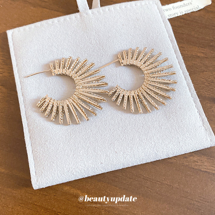 Silver Tone Radiating Wire C Hoop Stud Earrings Jewelry Pair