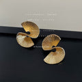 Twisted Ribbed Fan Geometric Stud Earrings Gold Silver view 3