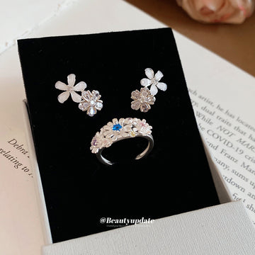 Silver Daisy Flower Stud Earrings and Open Ring Set