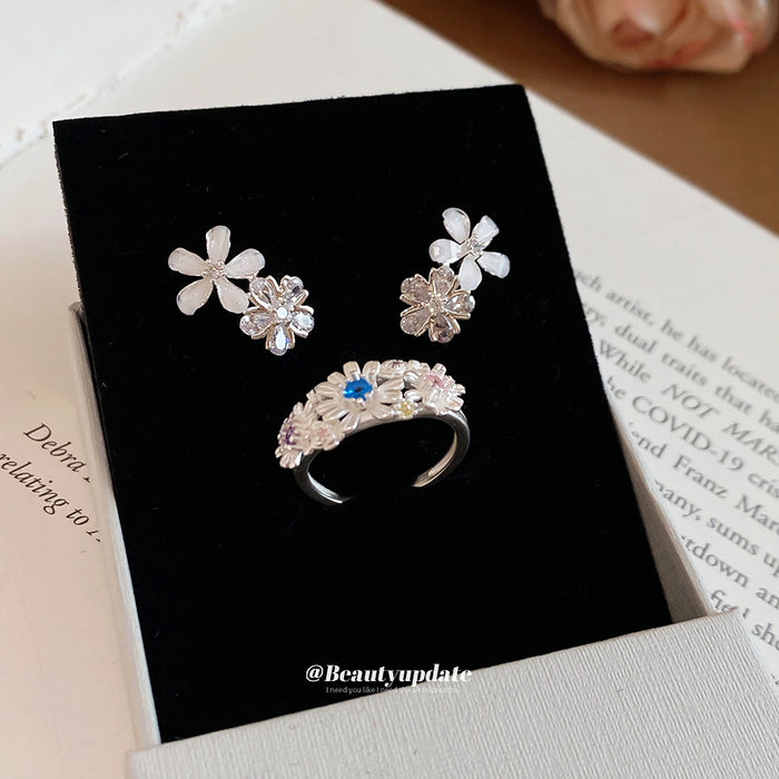 Silver Daisy Flower Stud Earrings and Open Ring Set