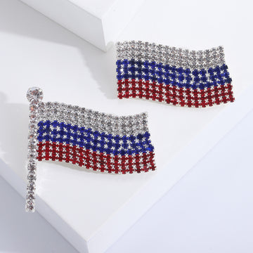 Tricolor Crystal Flag Brooch With Polished Metal And Sculpted Decorative Details