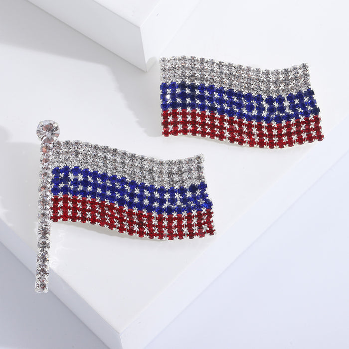 Tricolor Crystal Flag Brooch With Polished Metal And Sculpted Decorative Details