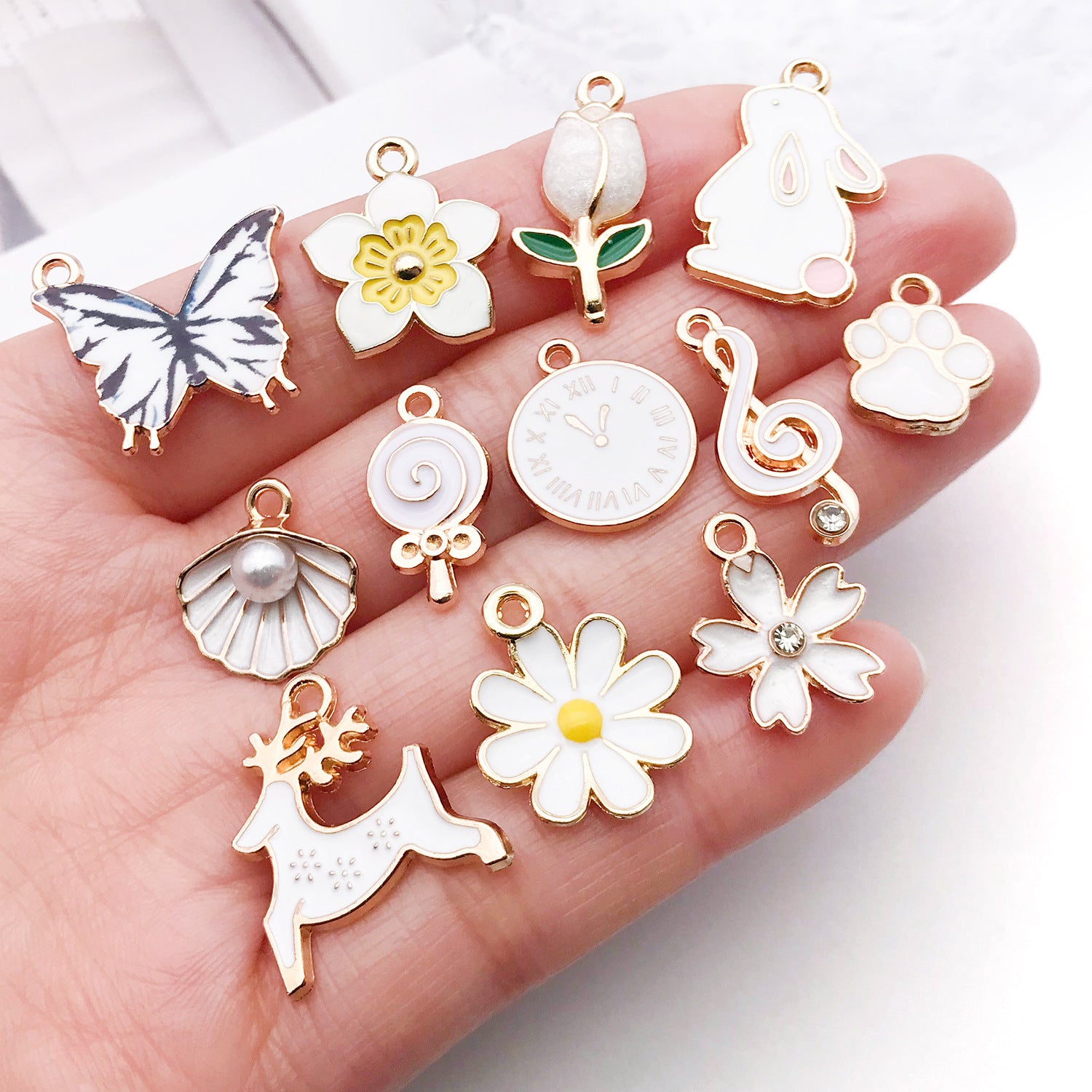 Enamel Zinc Alloy Shell Heart Enamel Charm Pendants