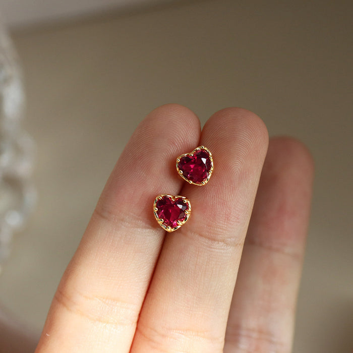 Gold Red Heart Crystal Stud Earrings Alloy Fashion Pair
