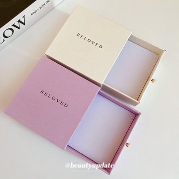 Square Woven Texture Jewelry Presentation Box in Purple and White