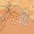 30x18mm Hollow Curved Puzzle Alloy Charm Pendant