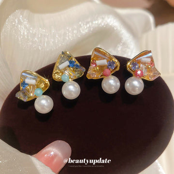 Gold Geometric Crystal Stud Earrings With White Pearl Drops