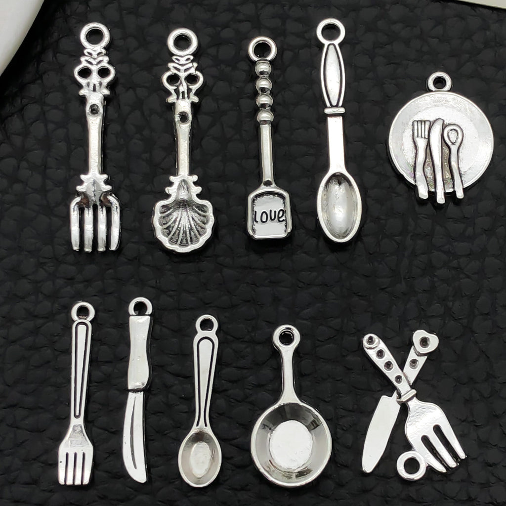 Antique Silver Zinc Alloy Knife Fork Spoon Tableware Charm Pendant for DIY Bracelet